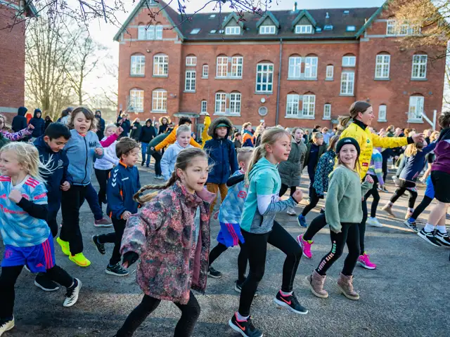 Skoleelever i kampen mod kritisk sygdom